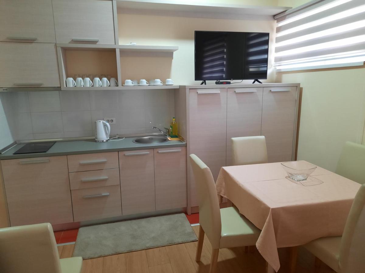 Apartman Karadjordje 2 ベオグラード エクステリア 写真